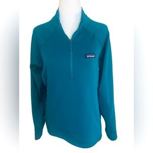 Patagonia Women’s worn wear fleece 3/4 zip pullover jacket ! Size M color green